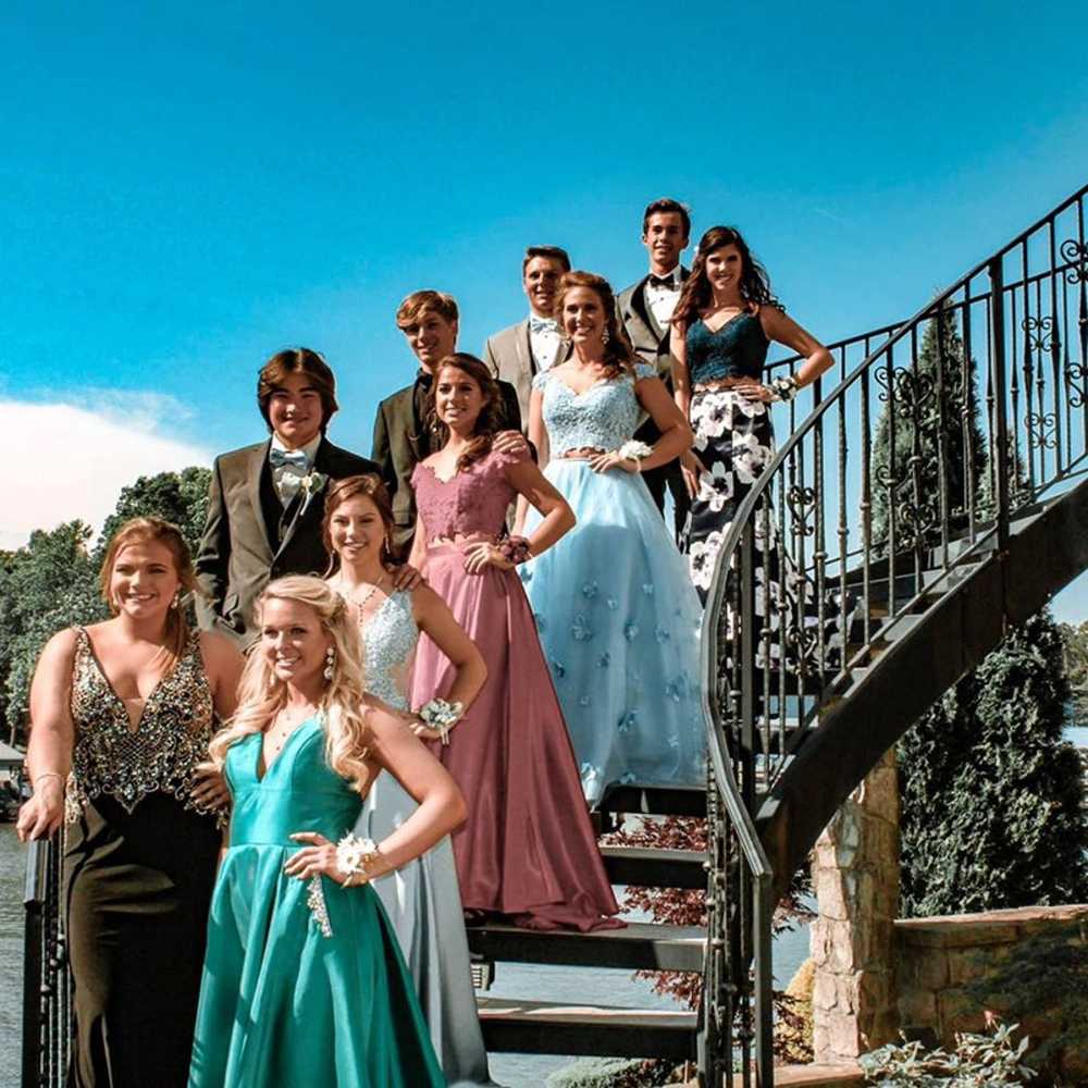 2019 Sherri Hill Prom Dress - image 4