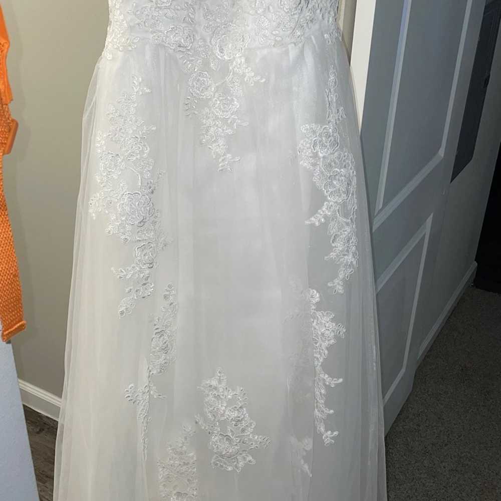 White lace wedding dress - image 5