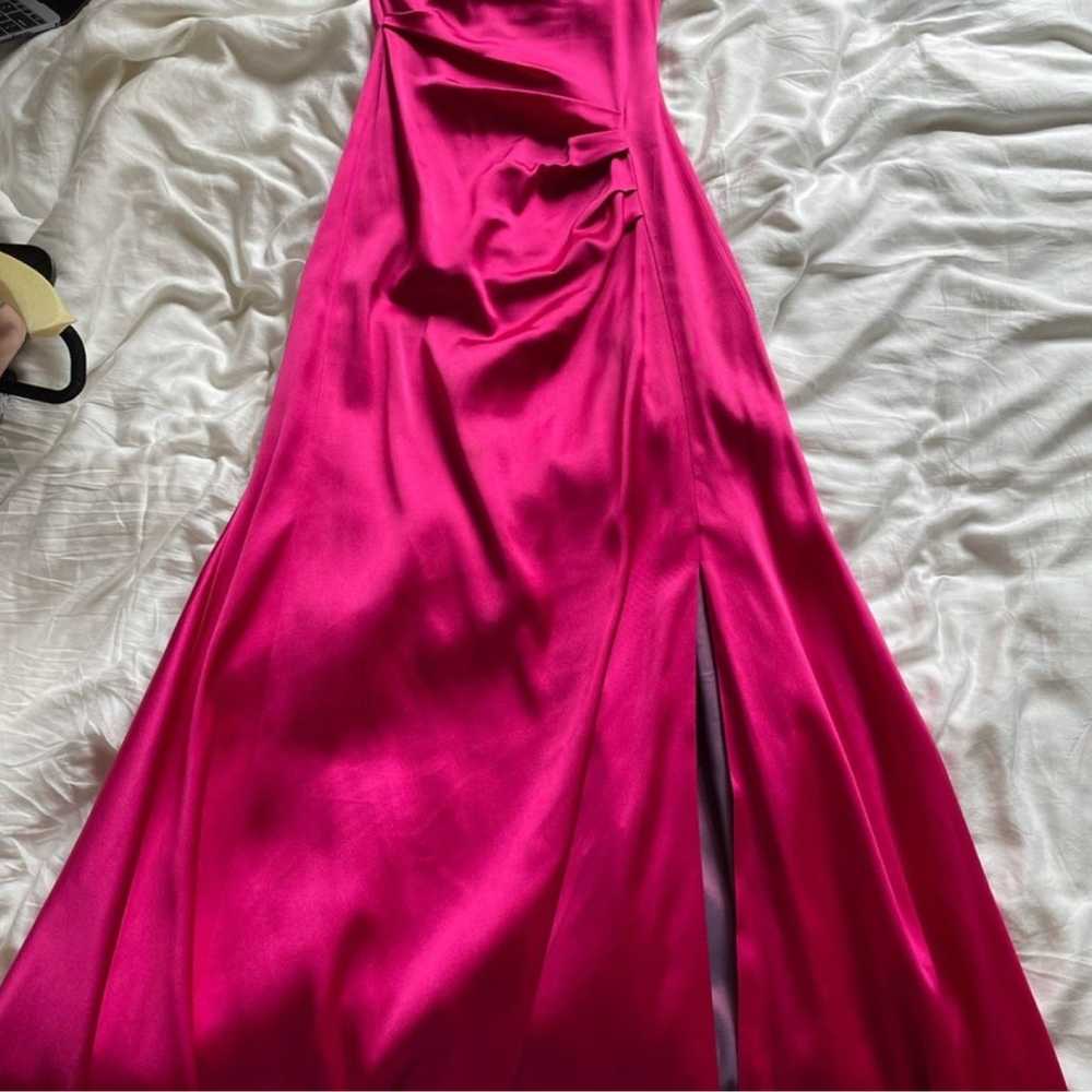 Talbot Runhof pink silky gown - image 5