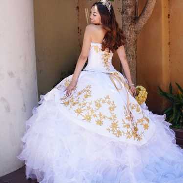 Ugly Quince Dresses