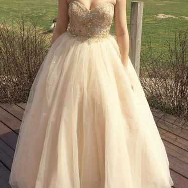 Champagne and gold Prom Dress - image 1