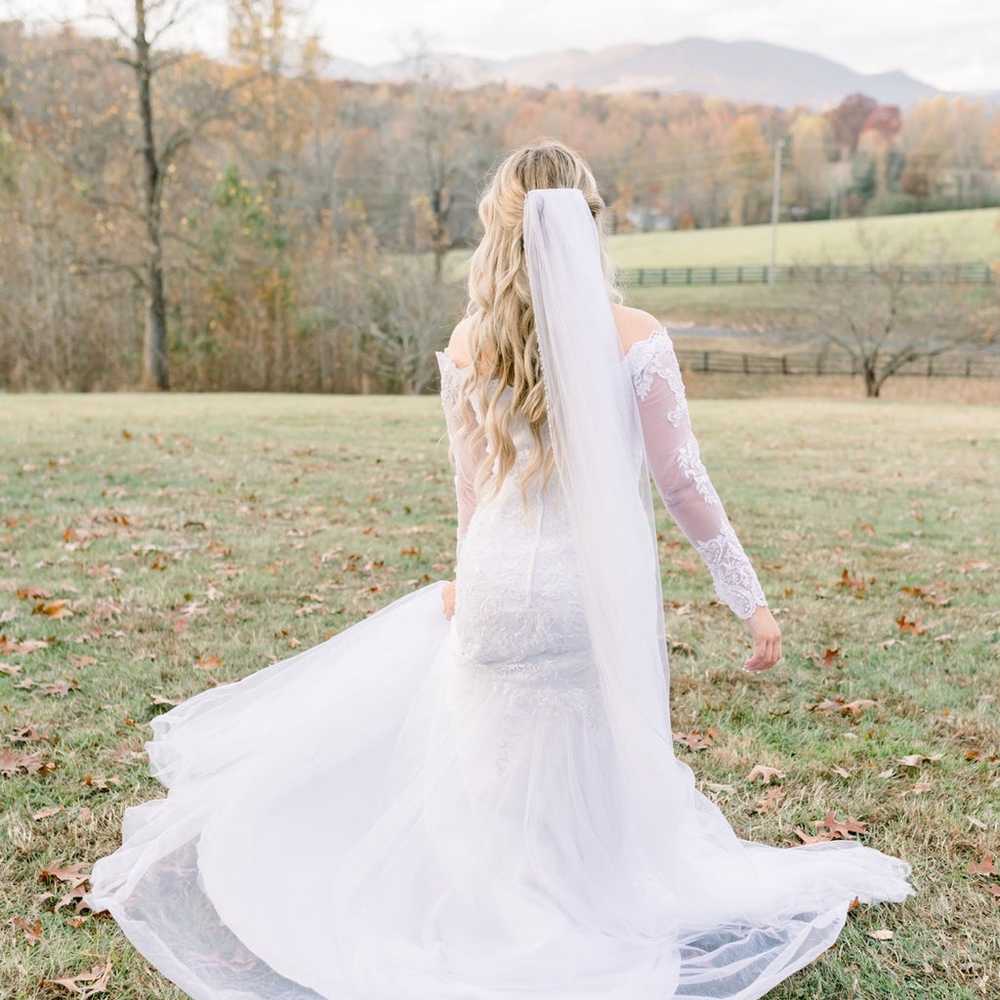 Long Sleeve Off the Shoulder Trumpet Wedding Dres… - image 8