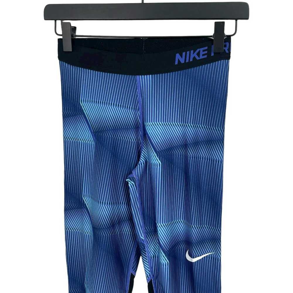 Nike Nike Pro Dri-Fit Blue Geometric Stripe Print… - image 4