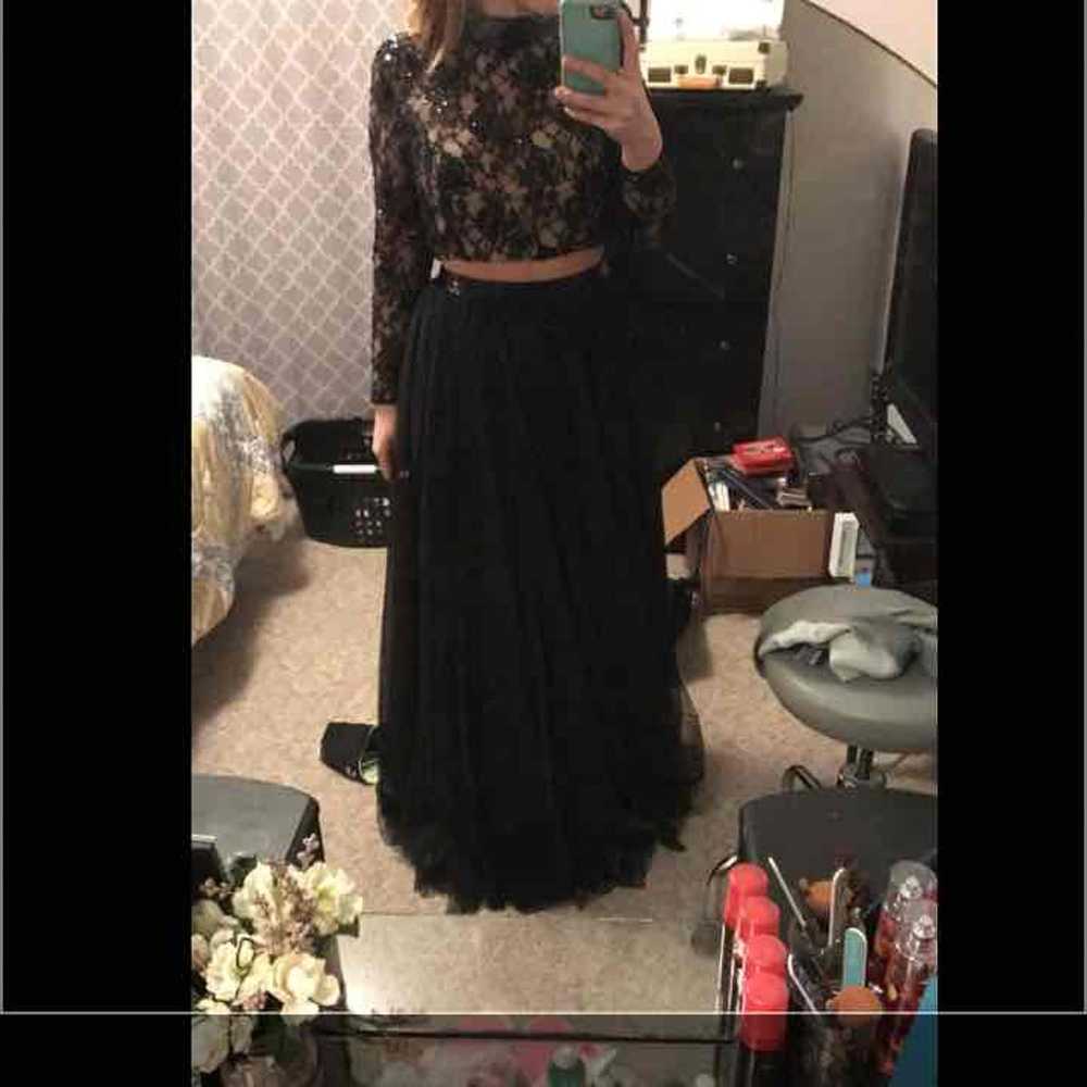 Sherri Hill black prom dress - image 3