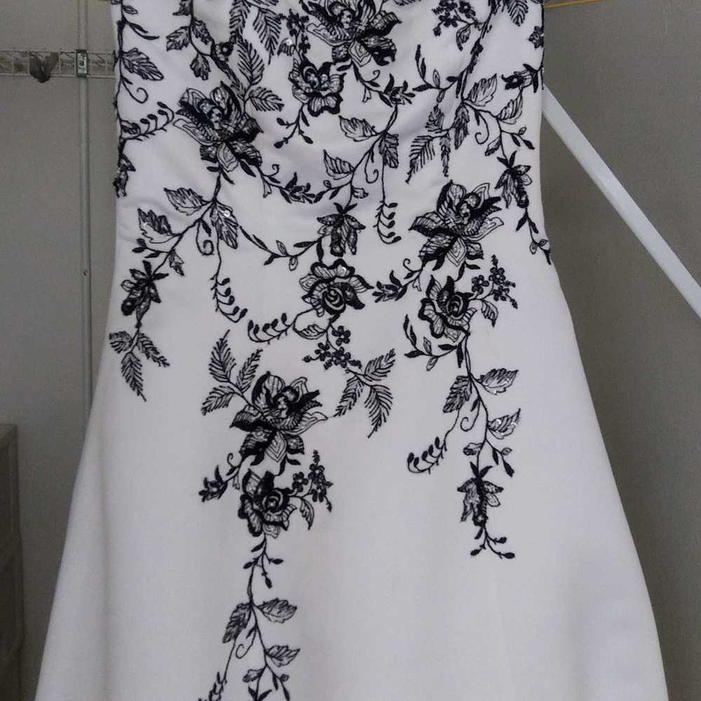 David's Bridal Michaelangelo black and white size… - image 1