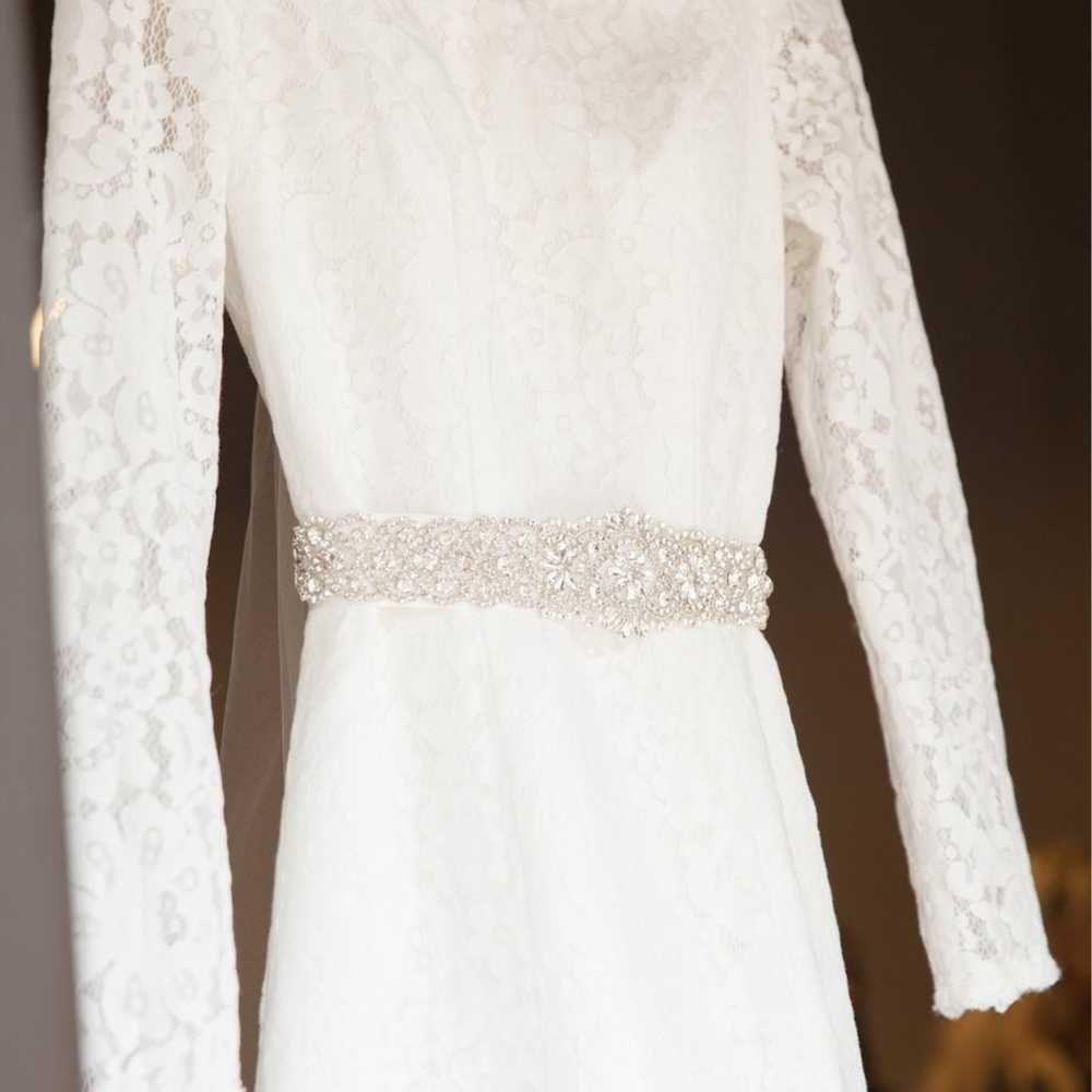 Lace Wedding dress - image 2
