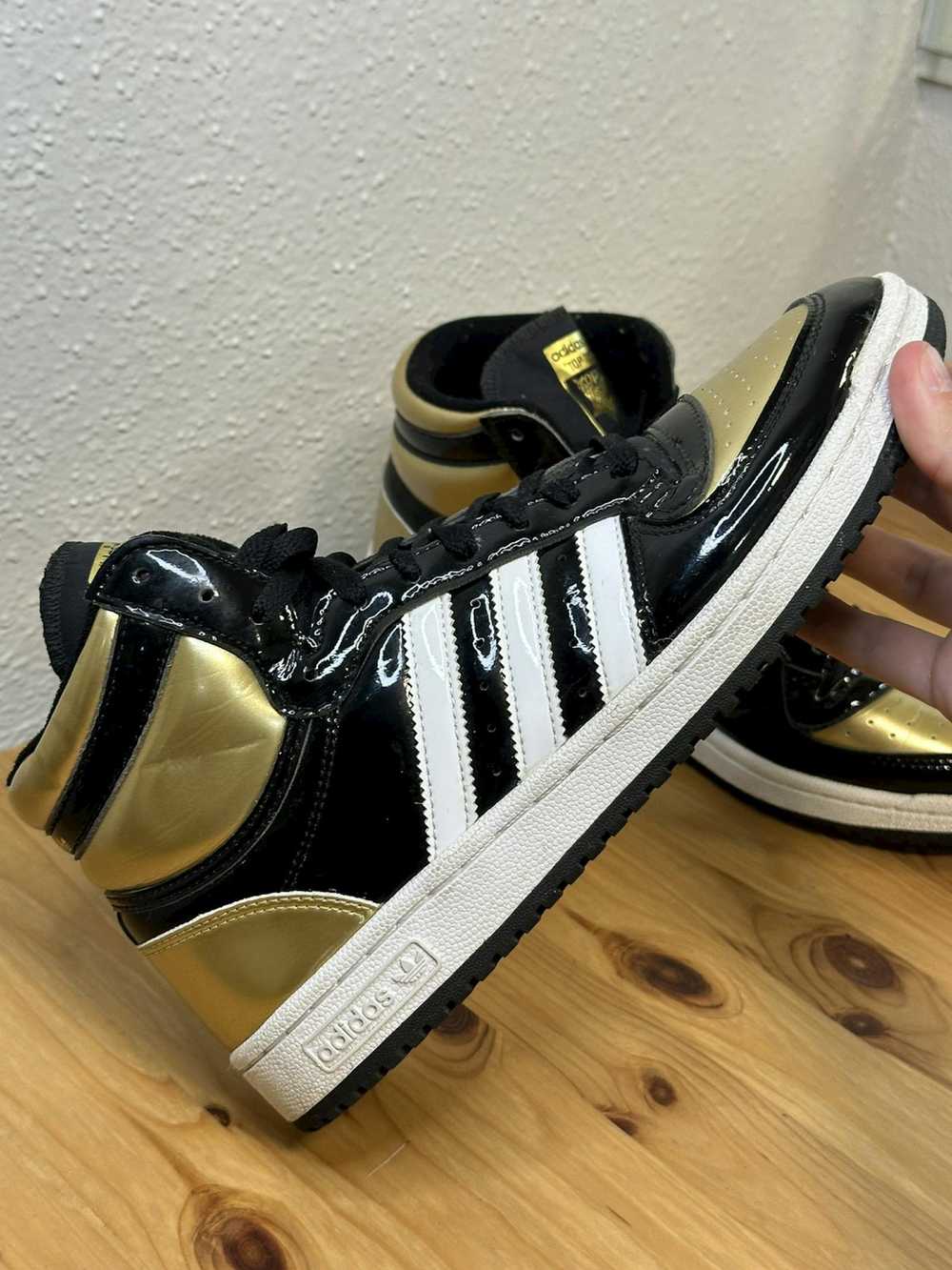 Adidas Top Ten RB Black Gold Patent size 9 - image 2