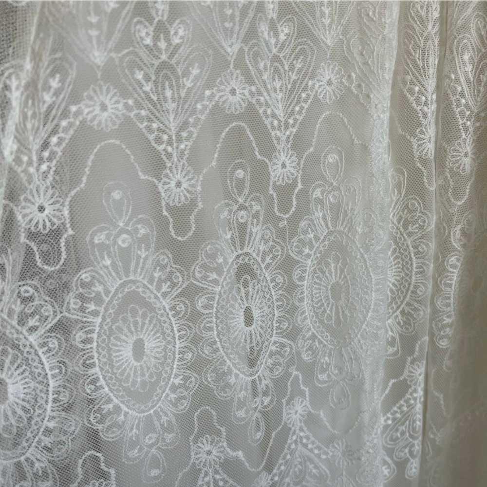 Elizabeth Dye Boho Lace Wedding Dress Size 4 - image 5
