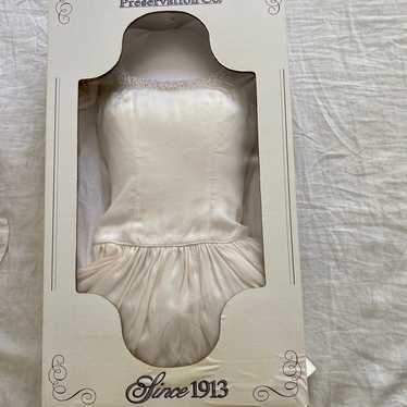 Vintage (20 years) Wedding Dress - image 1