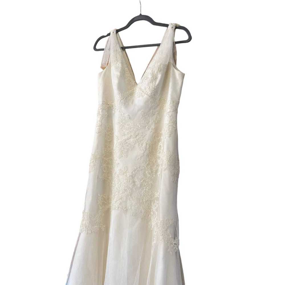 White by Vera Wang V-Neck Off-White Lace Trumpet … - image 6