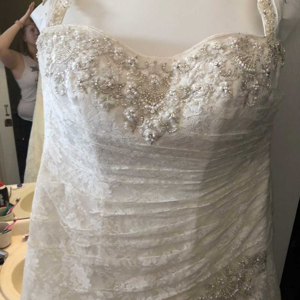 Wedding dress 16W - image 4