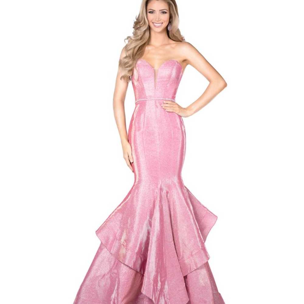 Pink vienna prom dress - image 1