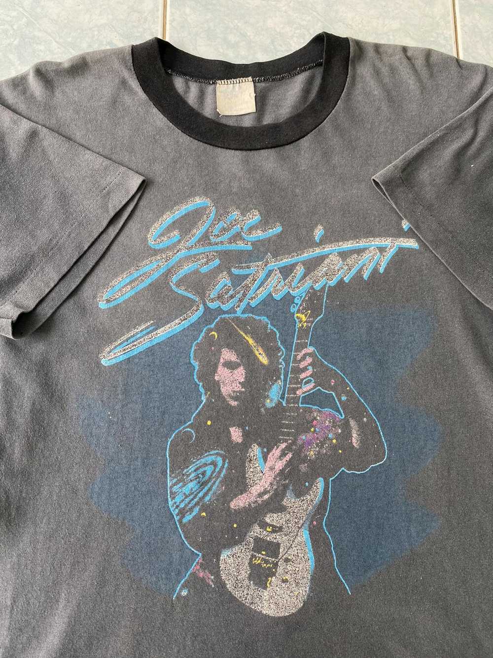 Band Tees × Tour Tee × Vintage 80’s Joe Satriani … - image 3