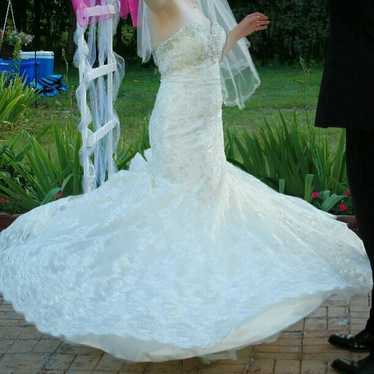 Allure Bridal Wedding Dress Style 9051 - image 1