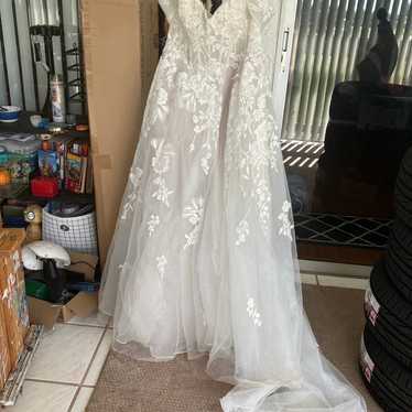 Galina Signature Wedding Gown - image 1