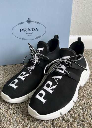 Designer × Luxury × Prada Prada Women's Logo Knit… - image 1