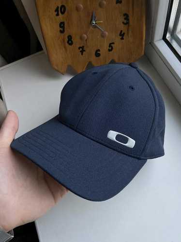 Rare oakley cap - Gem