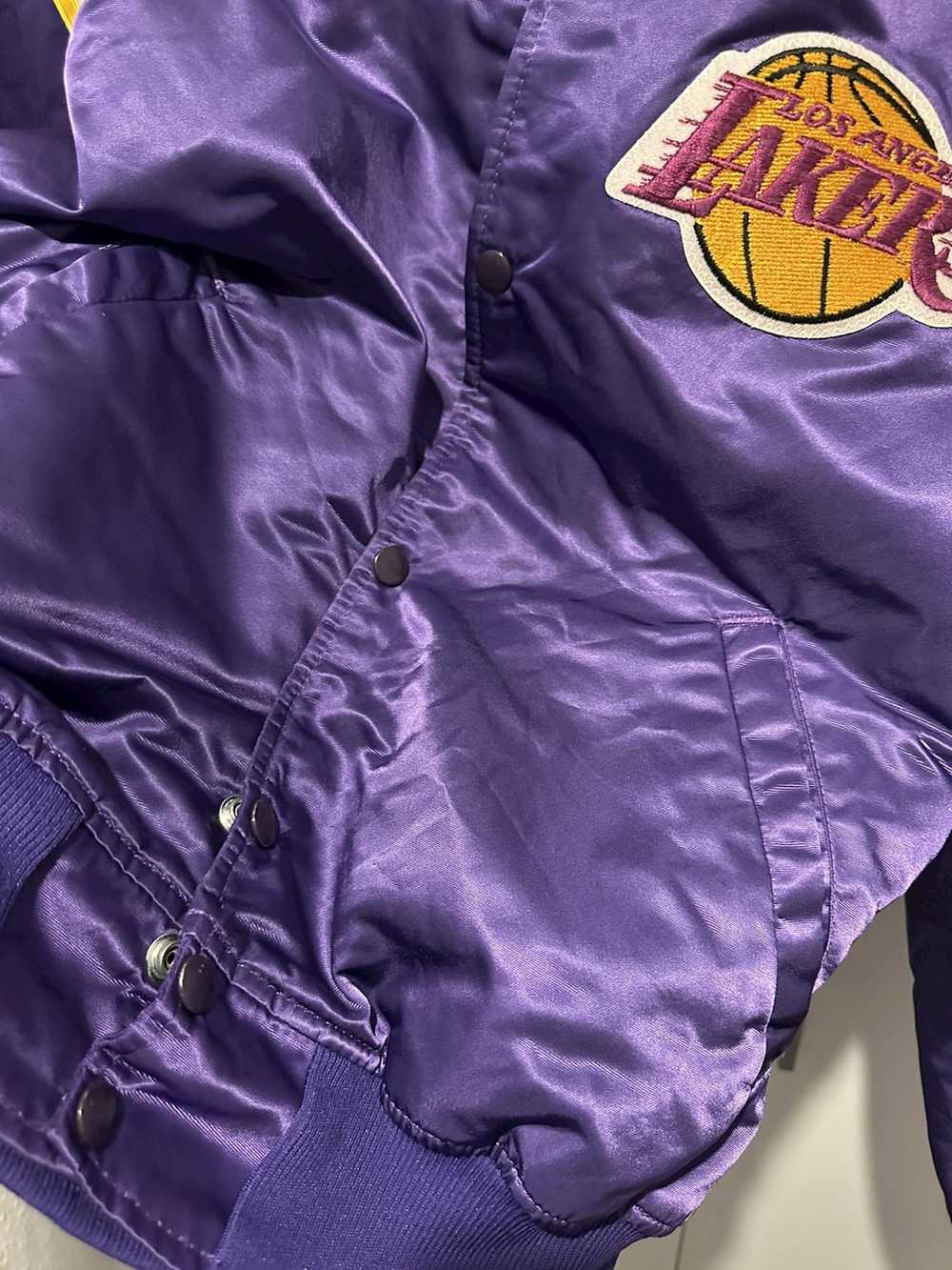 Starter Starter Jacke Los Angeles Lakers Size S V… - image 4