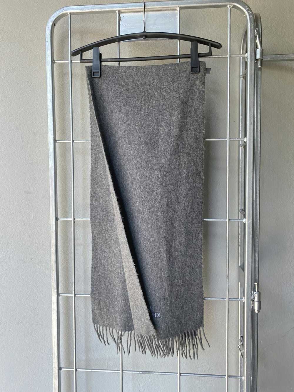 Fendi Fendi wool grey scarf - image 2