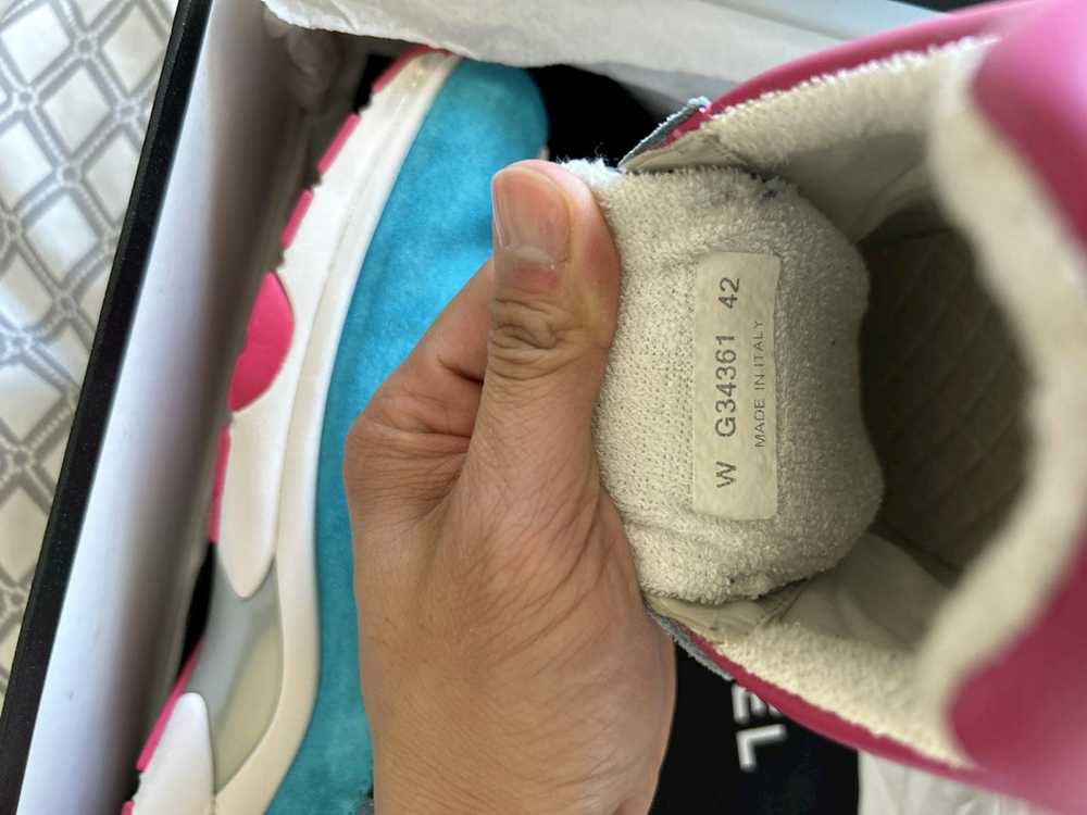 Chanel Teal and Pink CC Sneakers - image 9