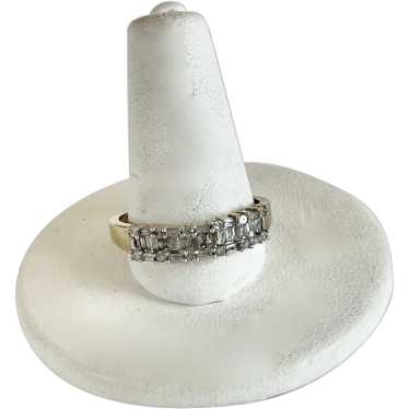 10K Gold Ring - Diamonds - image 1