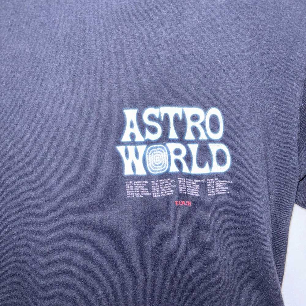 Astroworld - image 3