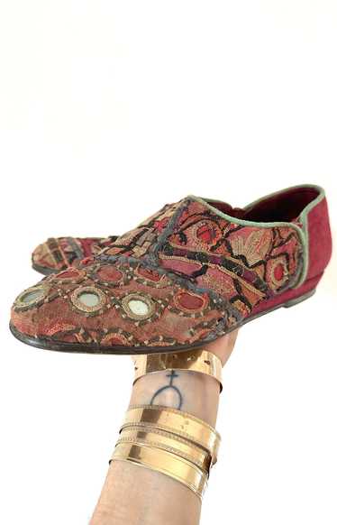 Embroidered Shoes / 1980s / Wounded Birds - image 1
