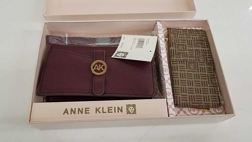 Anne Klein Boxed Wallet On a Chain - image 2