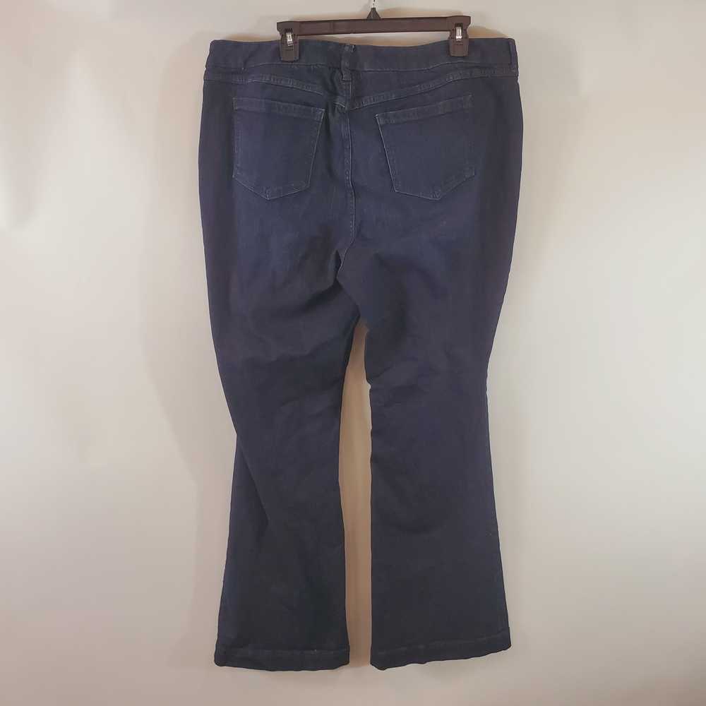 Torrid Women Blue Mid-Rise Flare Jeans 20XT - image 2