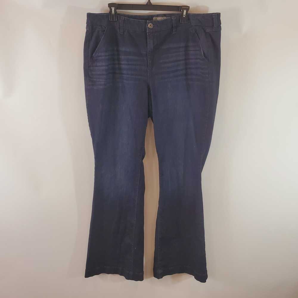 Torrid Women Blue Mid-Rise Flare Jeans 20XT - image 4