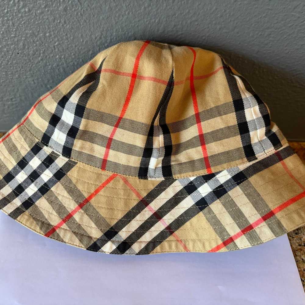 Burberry vintage preowned Bucket Hat reversible B… - image 6