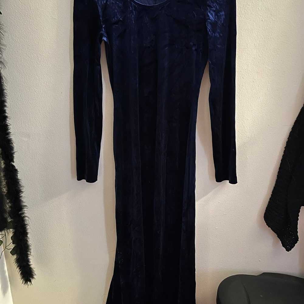 Vintage made in Italy Formal Dress Dark Blue Velv… - image 4