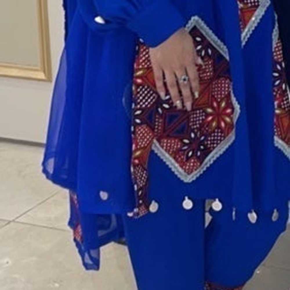 Afghan dress - image 2