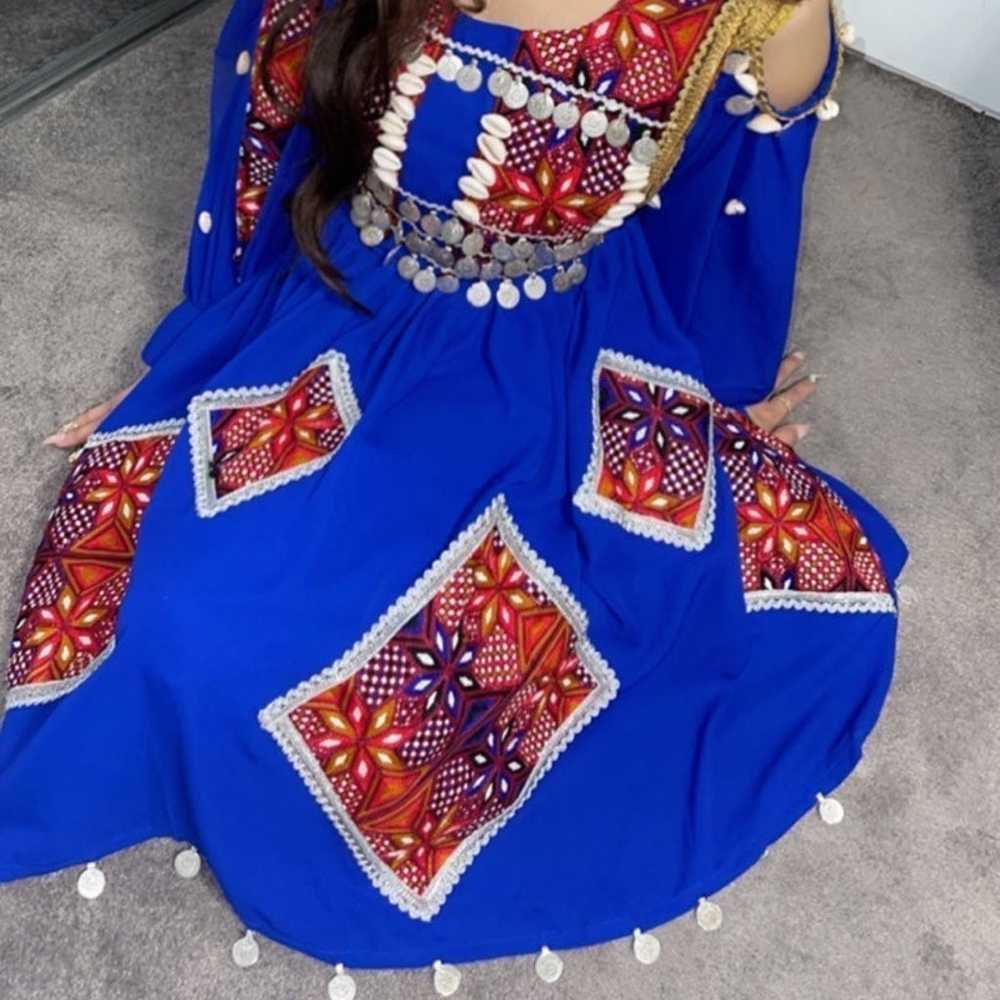 Afghan dress - image 3