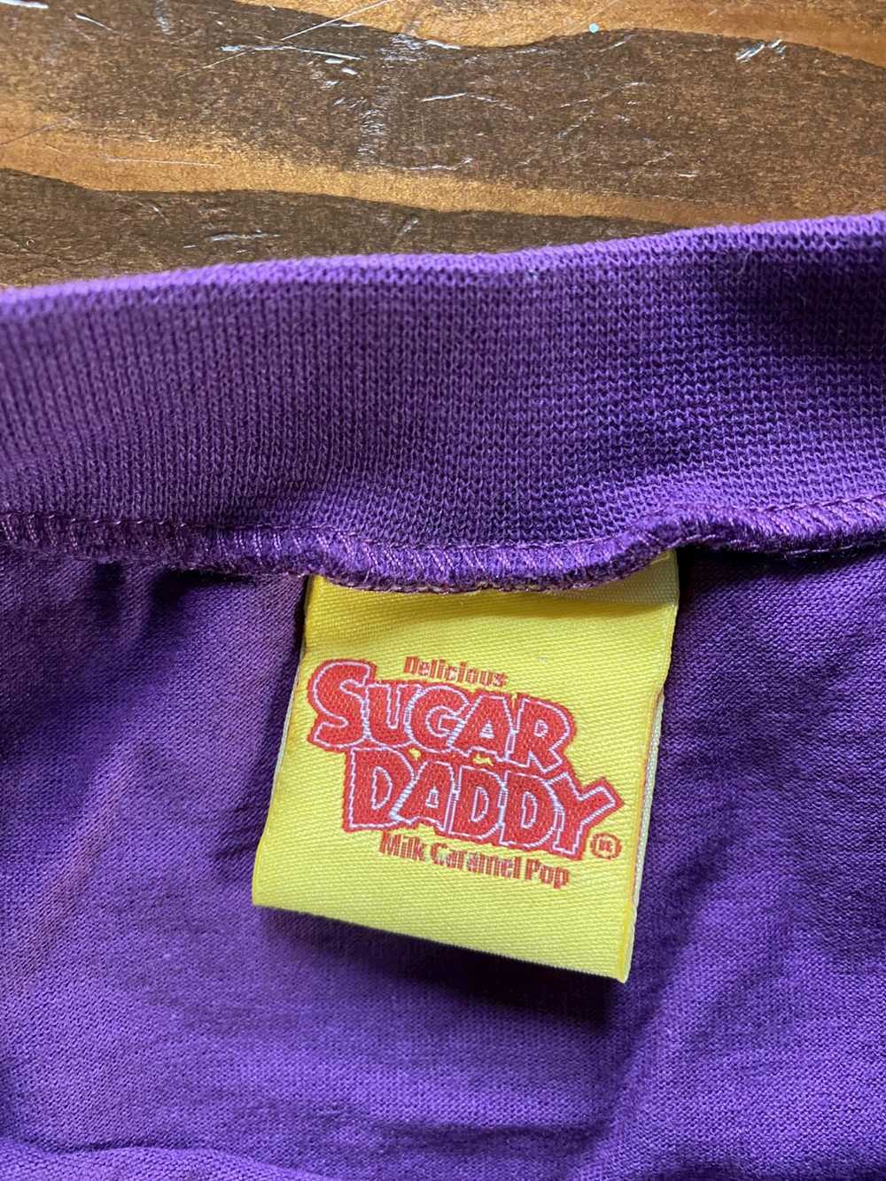 Vintage Vintage ‘01 Sugar Daddy Candy Tee - image 9