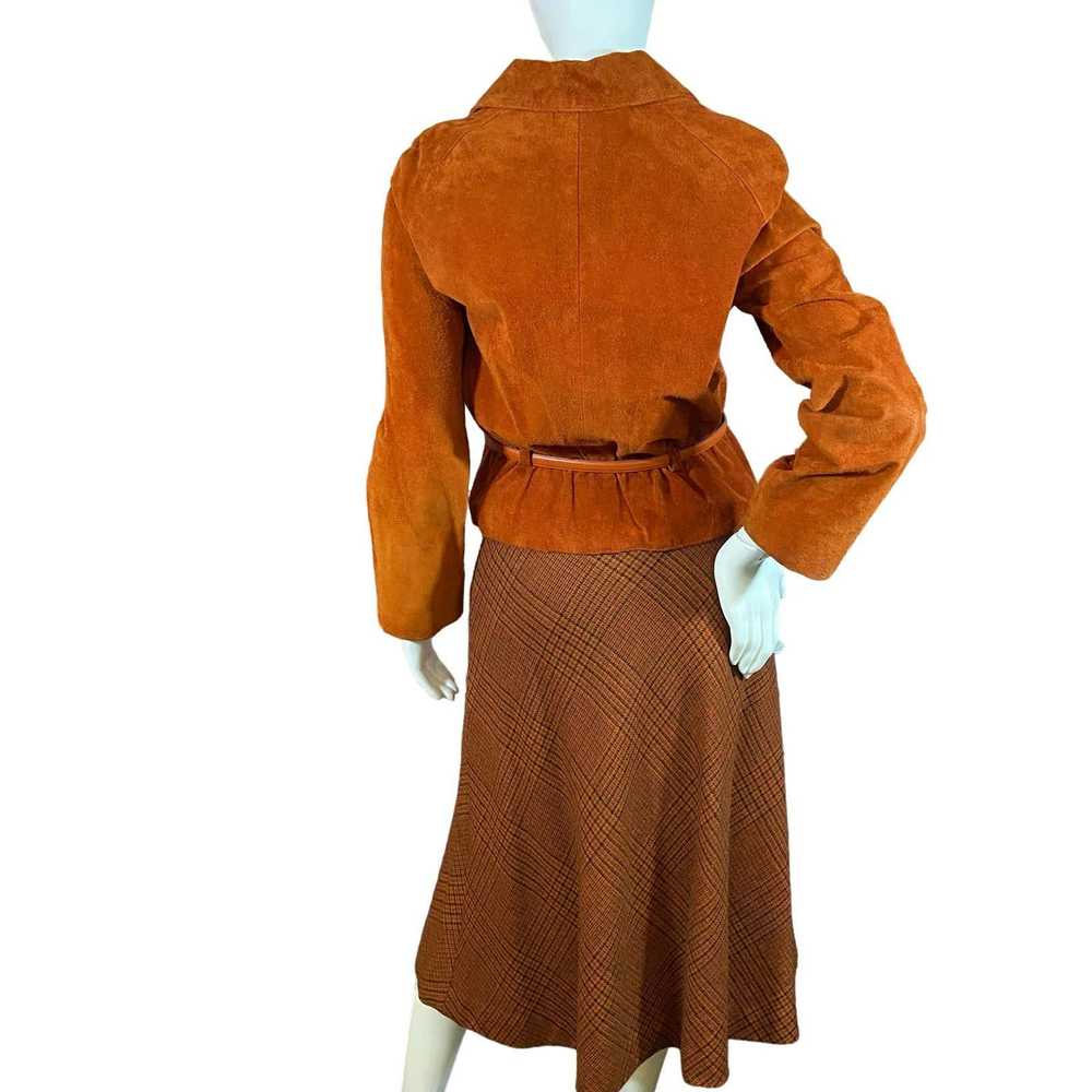 Anne Klein 70’s Vintage Anne Klein Orange Suede J… - image 3