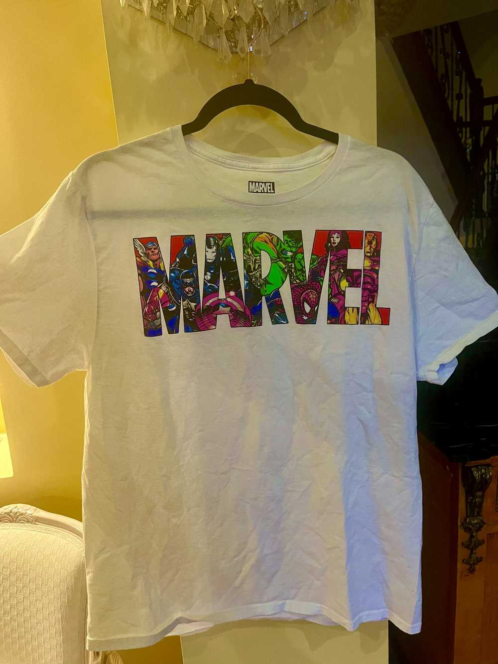 Marvel Comics Marvel Box Graphic Tee - image 1