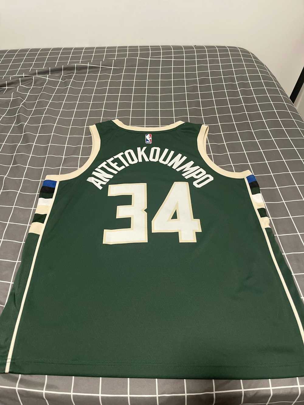 Nike Giannis Antetokounmpo Milwaukee Bucks Jersey - Gem