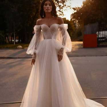 Alex  Veil wedding dress