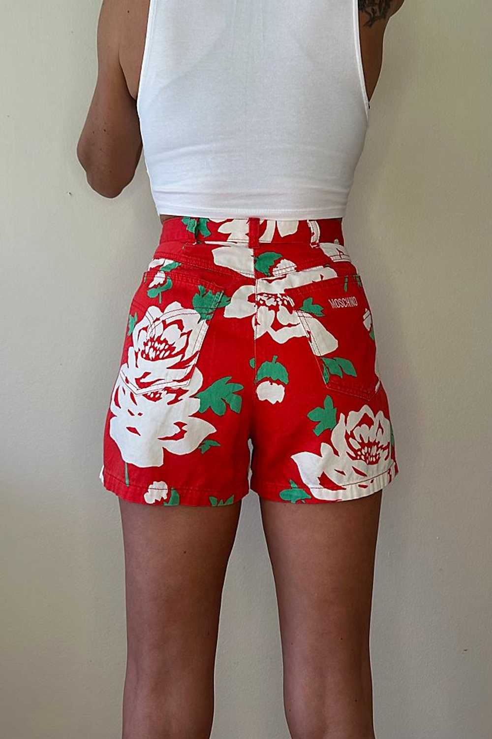 Vintage Moschino Red Printed Cotton Shorts Select… - image 3