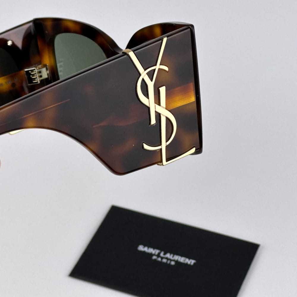 Saint Laurent Oversized sunglasses - image 11