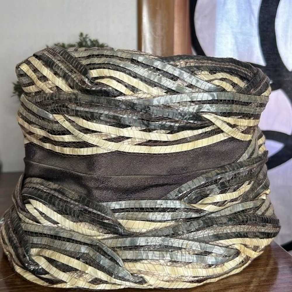 Vintage 1950s 1960s Hat Cellophane Straw Bucket S… - image 6