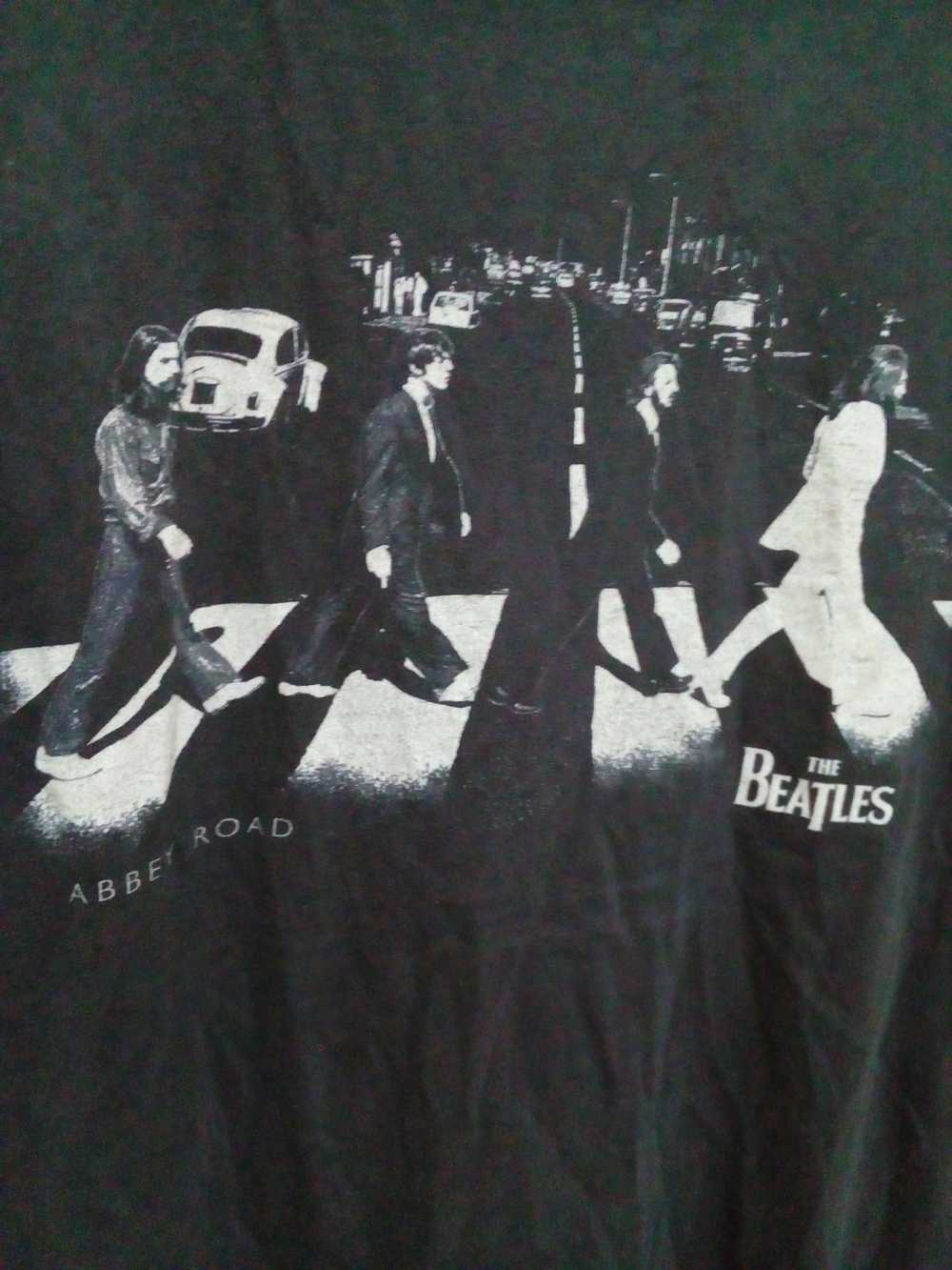 Band Tees × Vintage Vintage T Shirt 2005 The Beat… - image 2