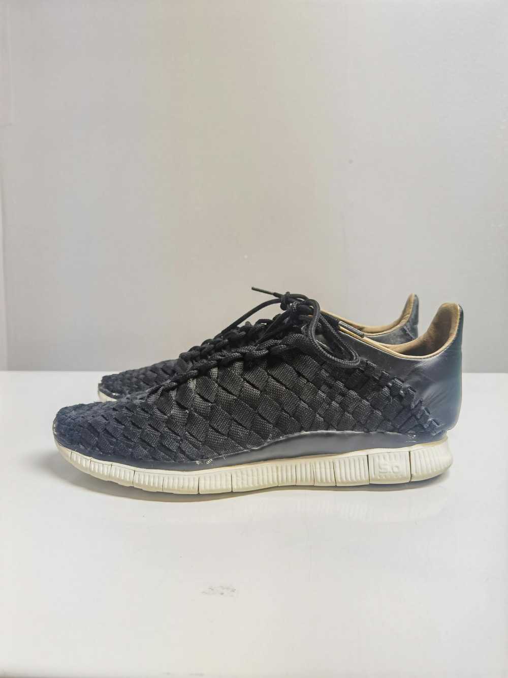 Nike Nike Inneva Sneaker - image 5