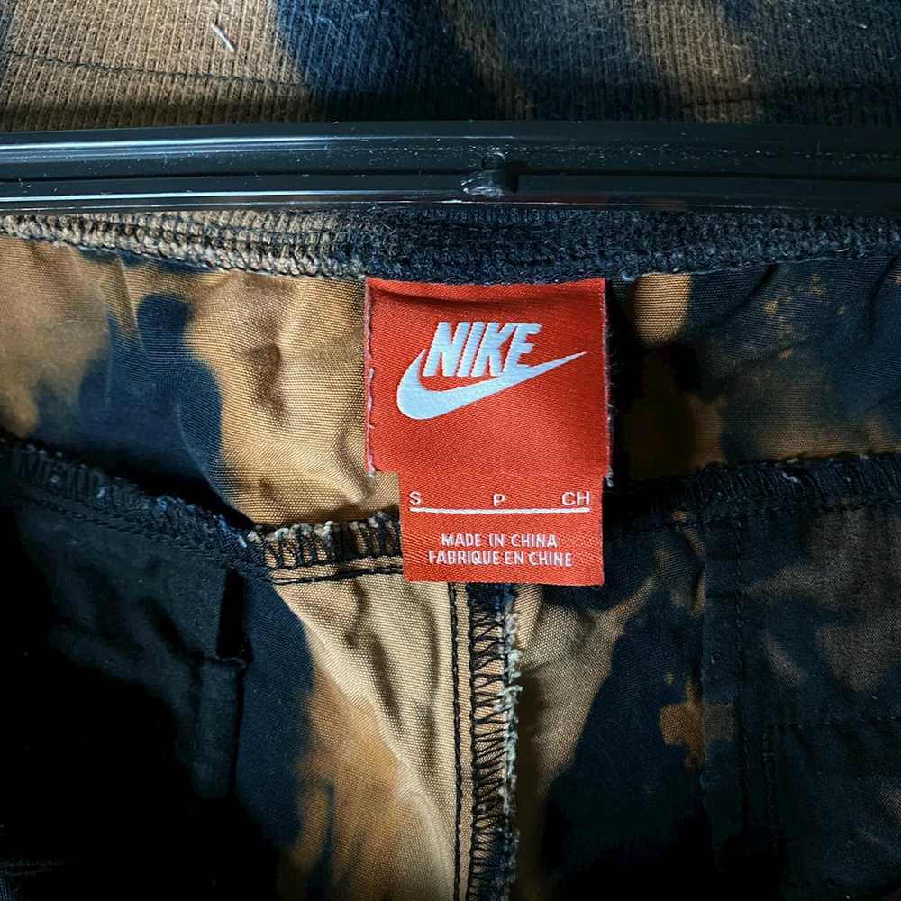 Nike × Streetwear × Vintage Vintage Nike cargo sh… - image 4