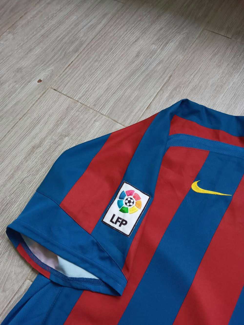 Nike × Soccer Jersey × Vintage Nike Barcelona 200… - image 3