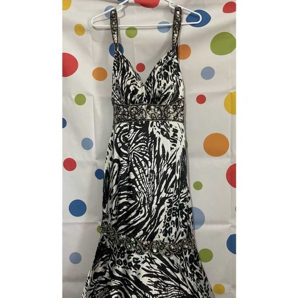 Tiffany Designs Size 4 Formal Gown Black & White … - image 10