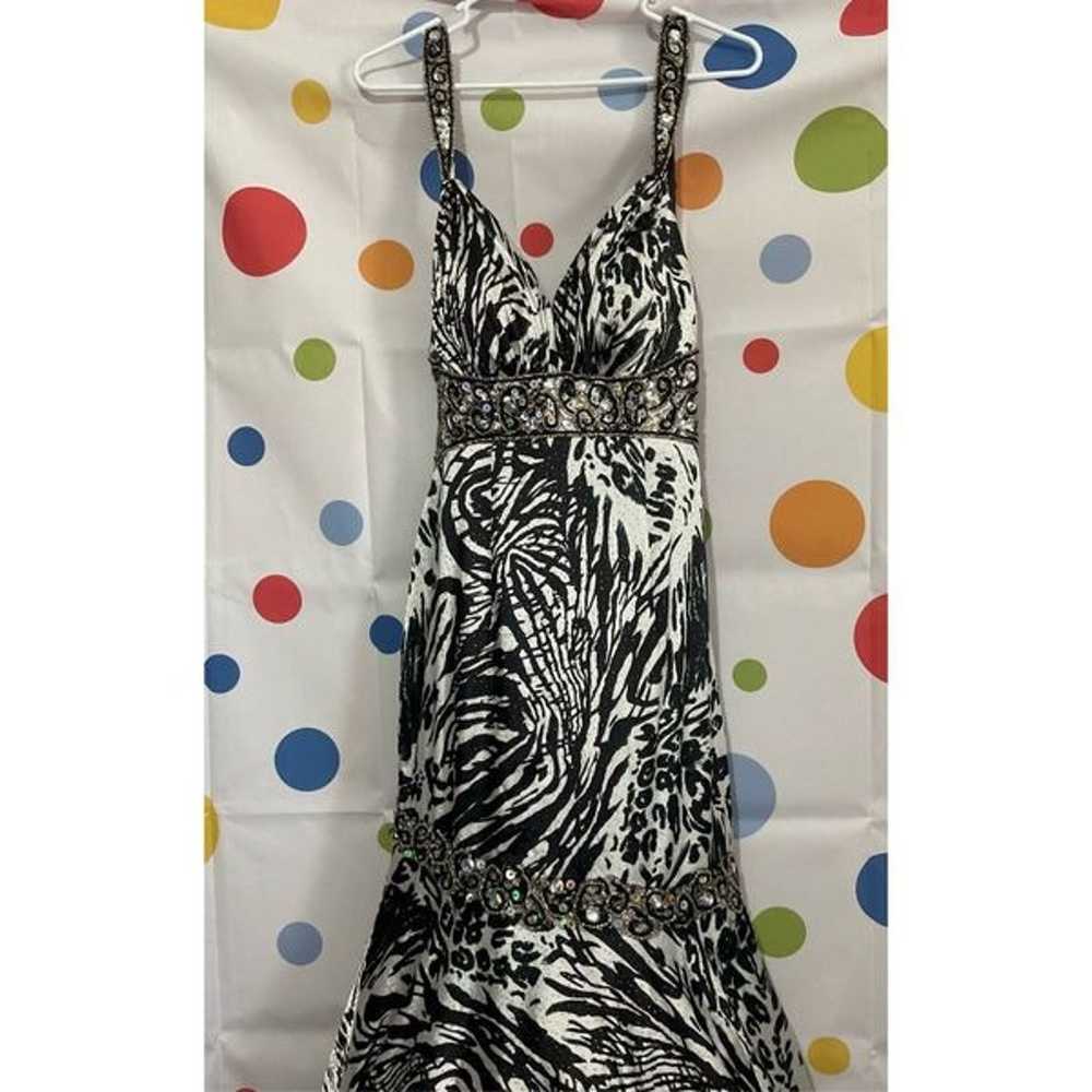 Tiffany Designs Size 4 Formal Gown Black & White … - image 11