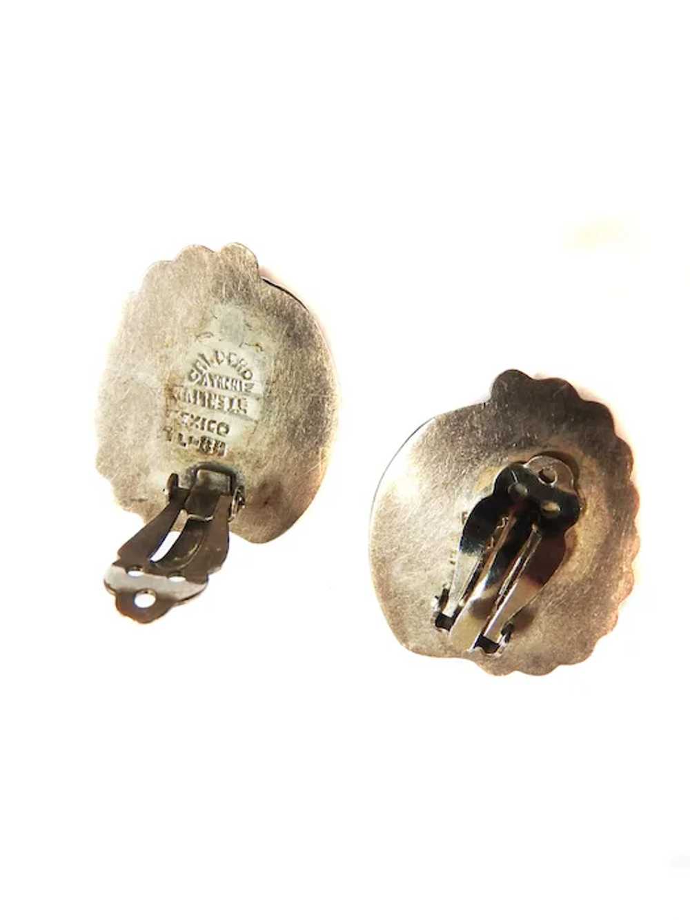 Malachite 1950s Sterling Silver Clip Earrings - image 2
