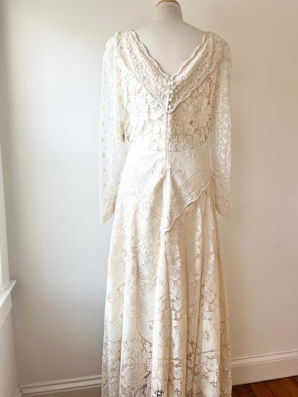 Martin McCrea Ivory lace boho wedding dress Med… - image 2